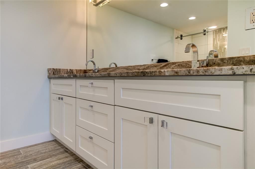 Granite Counters and dual sinks
