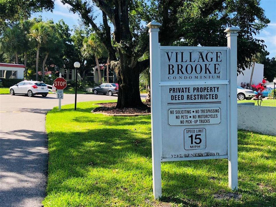 Well designed private community is quiet yet well located in the heart of Sarasota.