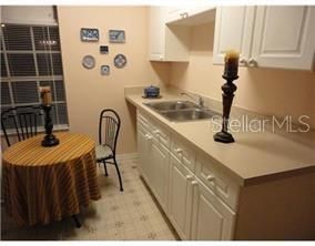 Recently Rented: $800 (1 beds, 1 baths, 400 Square Feet)