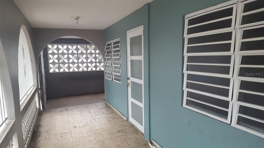 Vendido Recientemente: $69,900 (3 camas, 1 baños, 800 Pies cuadrados)