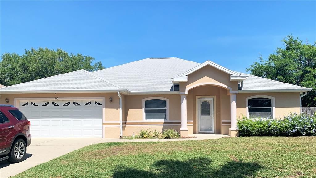 Recently Sold: $350,500 (3 beds, 2 baths, 1992 Square Feet)