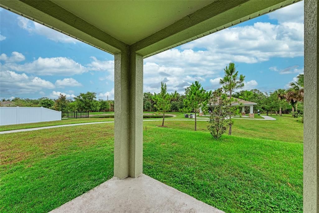 Recently Sold: $330,000 (4 beds, 2 baths, 2260 Square Feet)