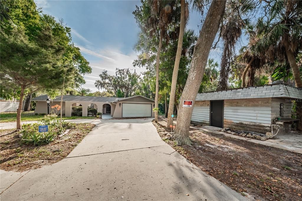 Recently Sold: $475,000 (2 beds, 2 baths, 1173 Square Feet)