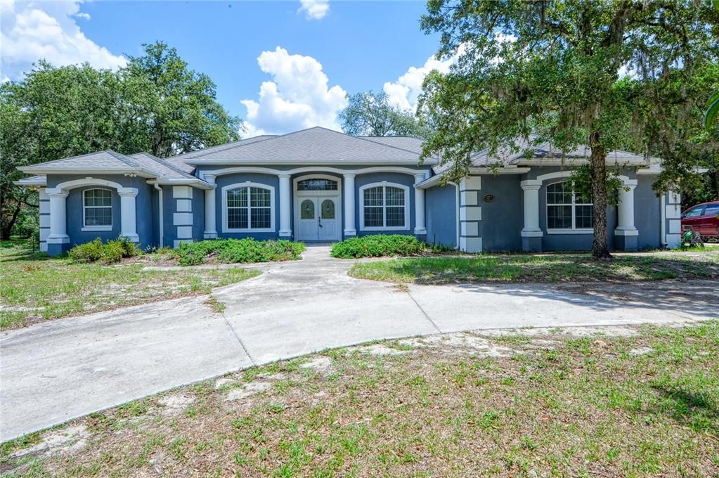 Recently Sold: $419,000 (4 beds, 2 baths, 2424 Square Feet)