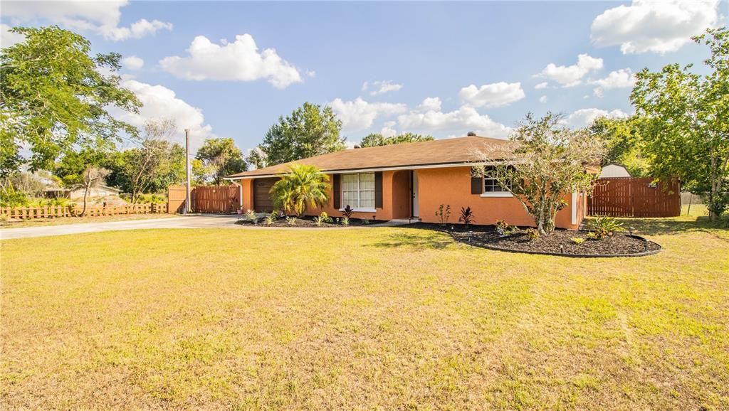 Recently Sold: $174,900 (3 beds, 2 baths, 1400 Square Feet)