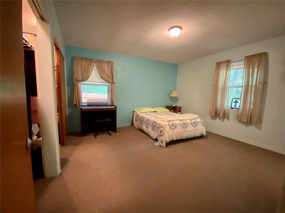 Mstr Bedroom