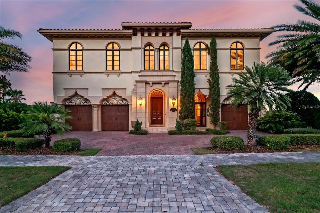 Recently Sold: $1,500,000 (5 beds, 4 baths, 5708 Square Feet)