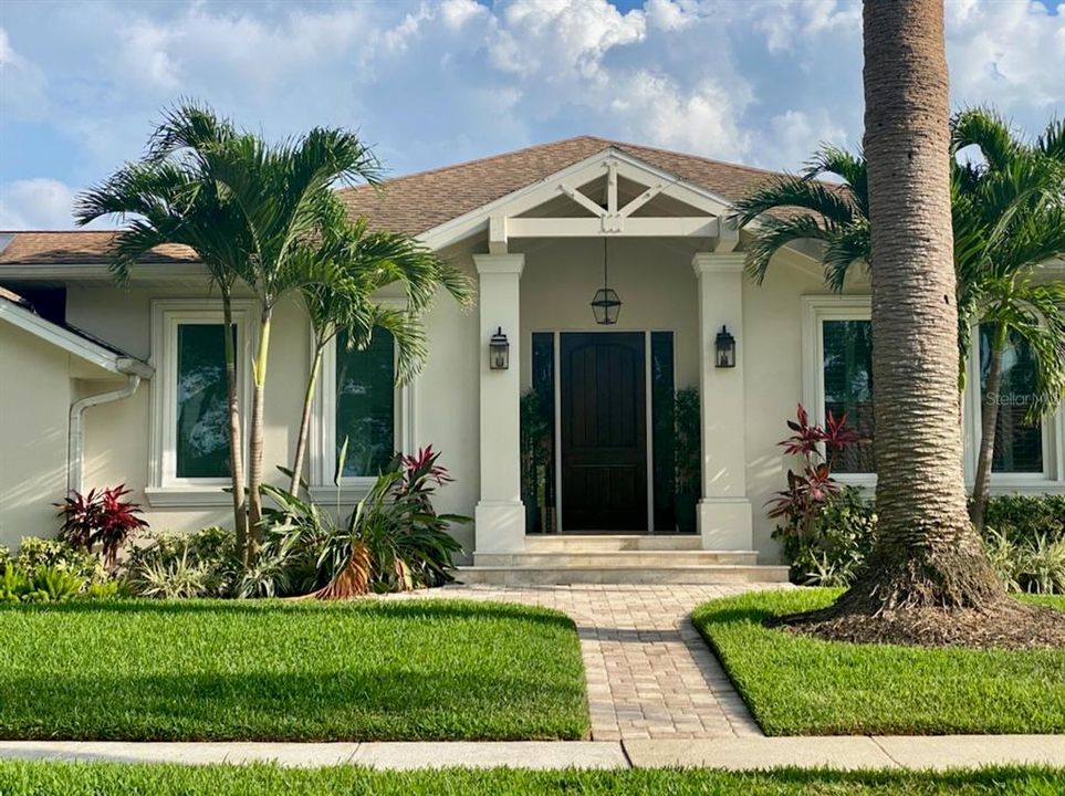 Recently Sold: $1,590,000 (3 beds, 3 baths, 2908 Square Feet)