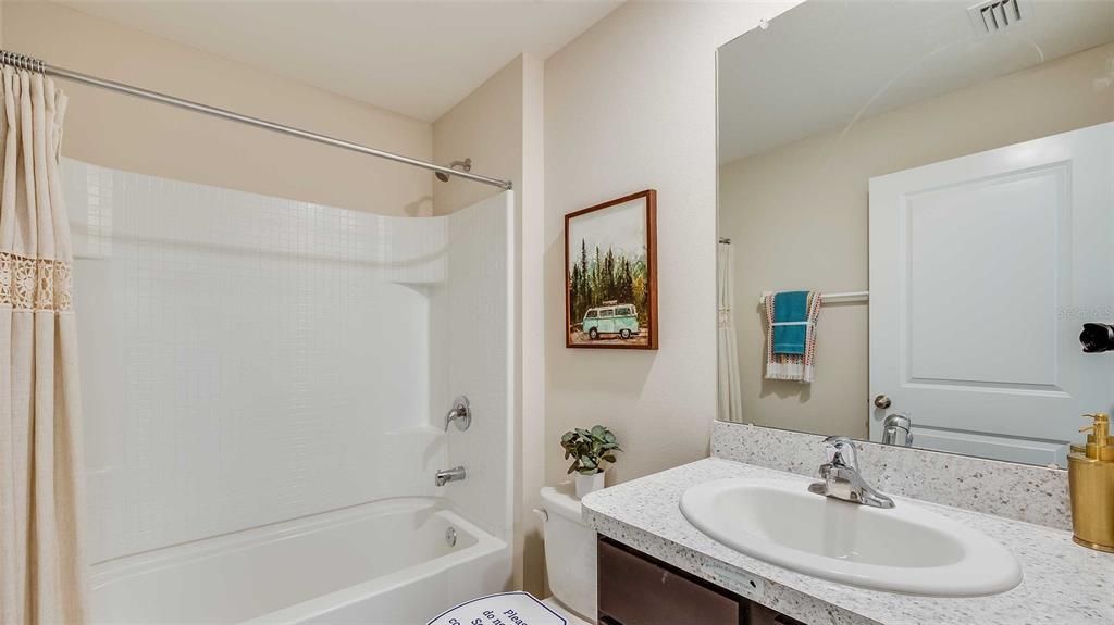 最近售出: $314,990 (3 贝兹, 2 浴室, 1504 平方英尺)