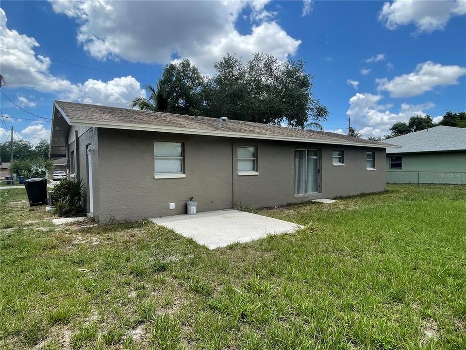 Recently Sold: $169,000 (3 beds, 1 baths, 1040 Square Feet)