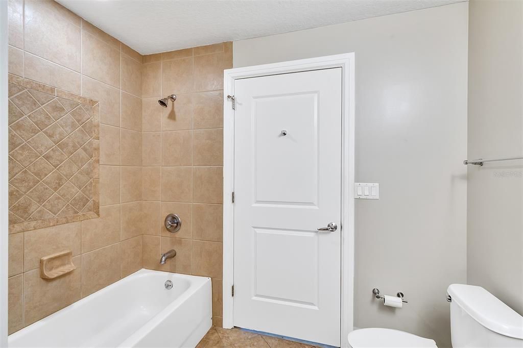 Recently Sold: $199,000 (1 beds, 1 baths, 644 Square Feet)