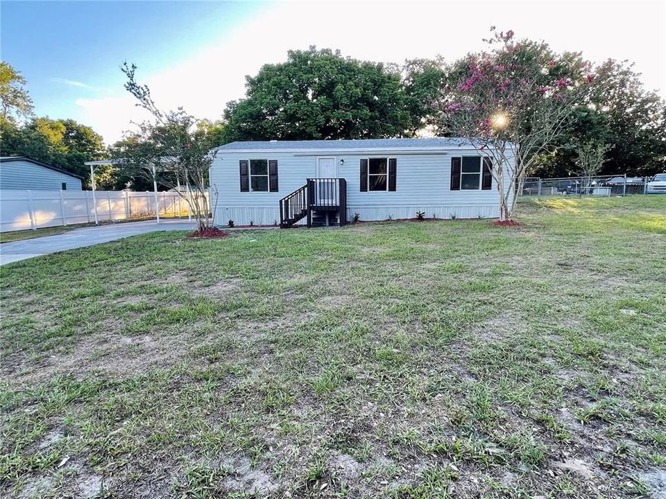 Recently Sold: $134,999 (3 beds, 2 baths, 1056 Square Feet)