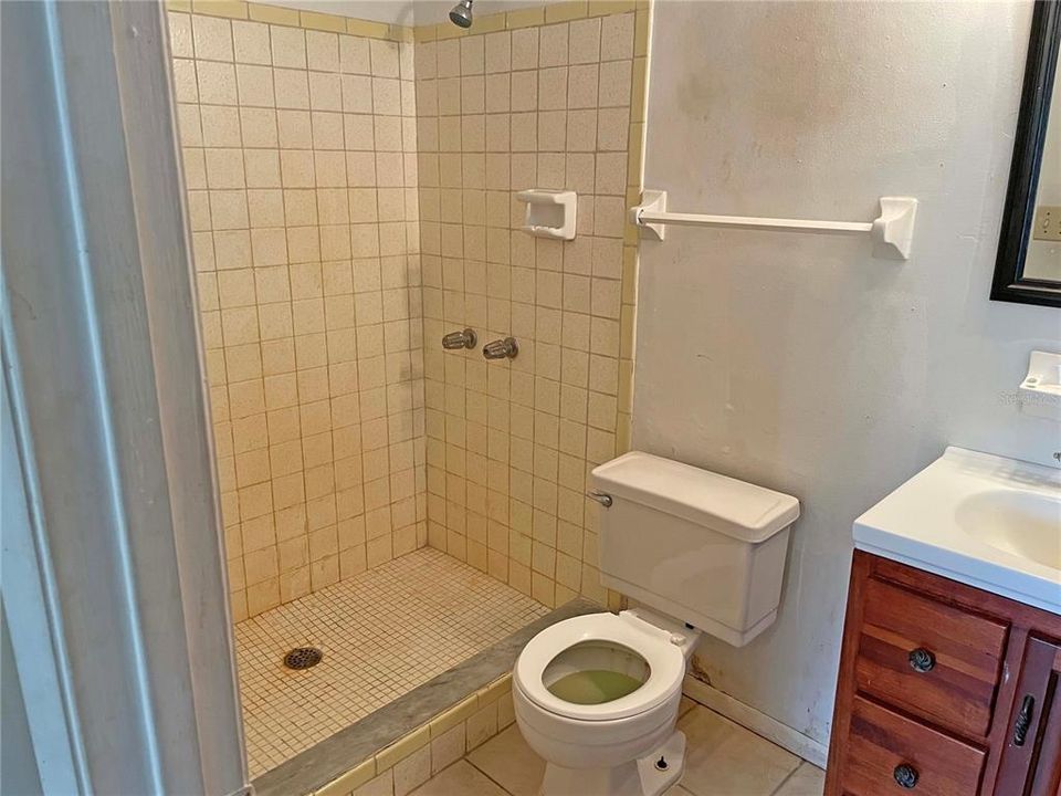 最近售出: $155,000 (3 贝兹, 3 浴室, 1470 平方英尺)