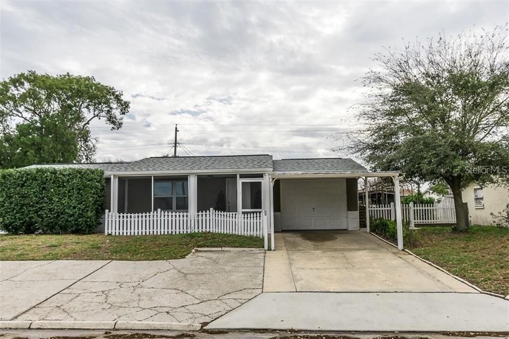 Recently Sold: $162,000 (2 beds, 1 baths, 1004 Square Feet)