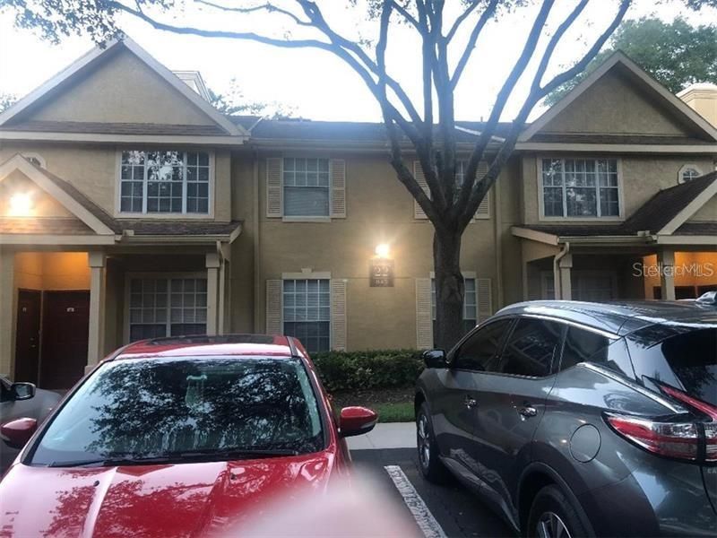 Recently Rented: $1,050 (1 beds, 1 baths, 708 Square Feet)