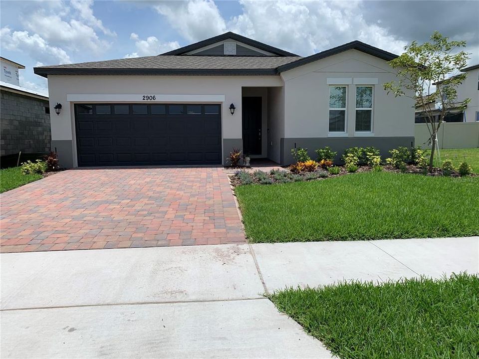 最近售出: $273,196 (3 贝兹, 2 浴室, 1493 平方英尺)