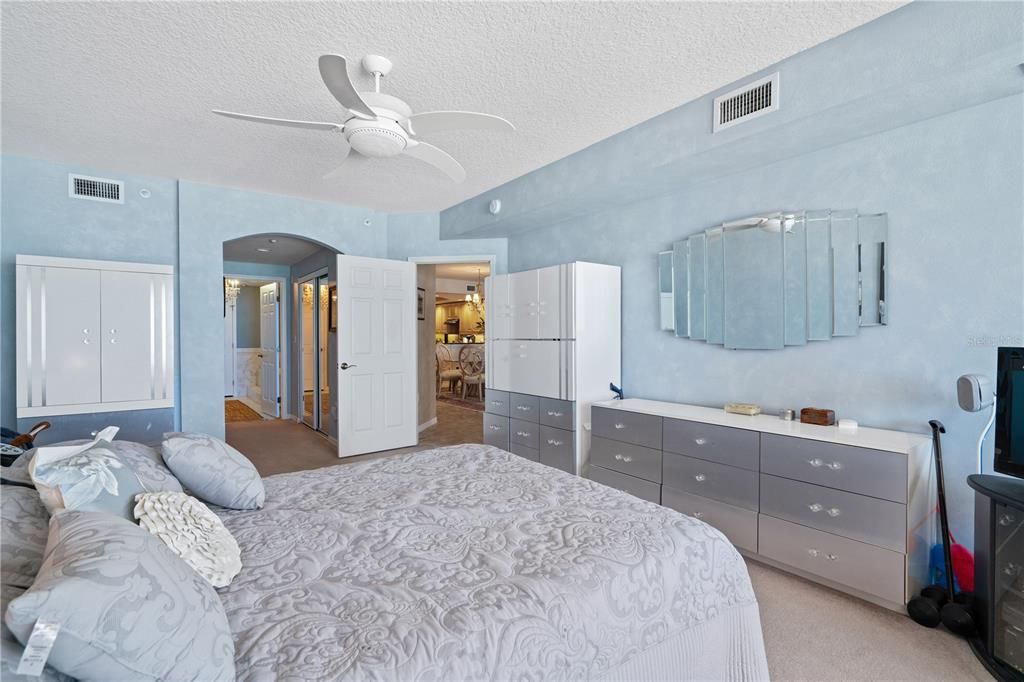Split floor plan with the Master Bedroom facing the Gulf and the two guest rooms facing the Intracoastal waterway.