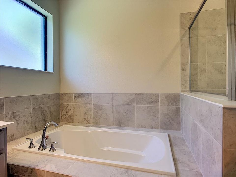 Недавно арендовано: $1,950 (3 спален, 2 ванн, 1912 Квадратных фут)
