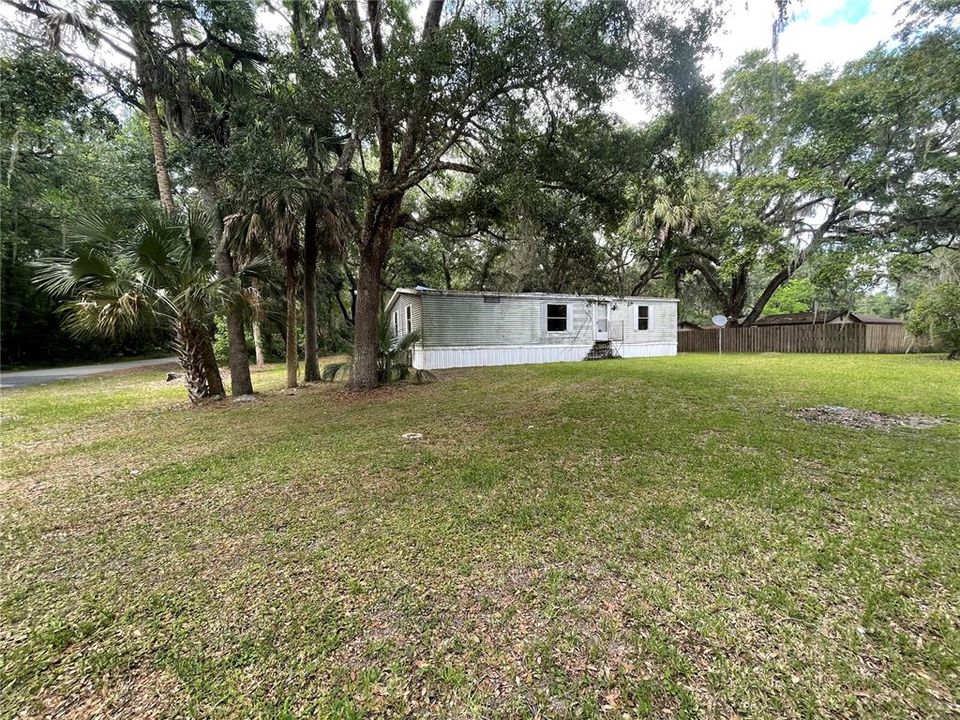 Recently Sold: $45,000 (3 beds, 2 baths, 1344 Square Feet)