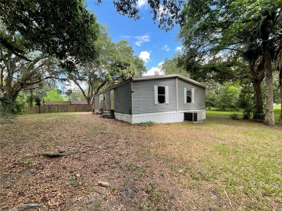 Recently Sold: $45,000 (3 beds, 2 baths, 1344 Square Feet)