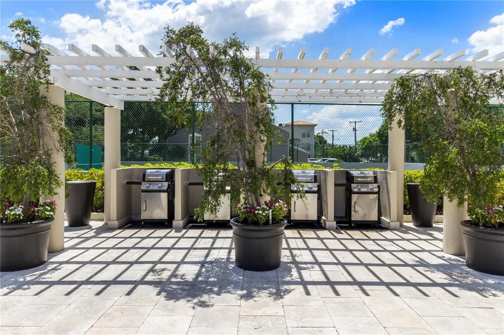 Recently Sold: $1,899,000 (4 beds, 4 baths, 4189 Square Feet)