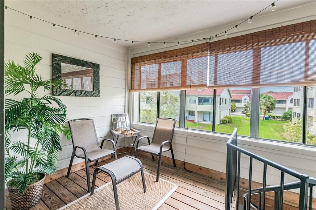 The upstairs patio features windows that can easily be thrown open when it???s cooler outside or closed to keep out the heat. Either way, they stop bugs at their border.