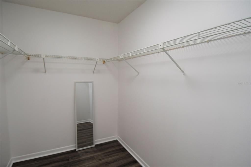 Large 6'x7' master walk-in closet with adjustable lighting!
