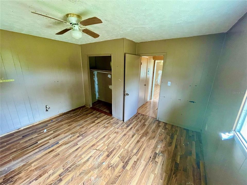 Recently Sold: $85,000 (1 beds, 1 baths, 636 Square Feet)