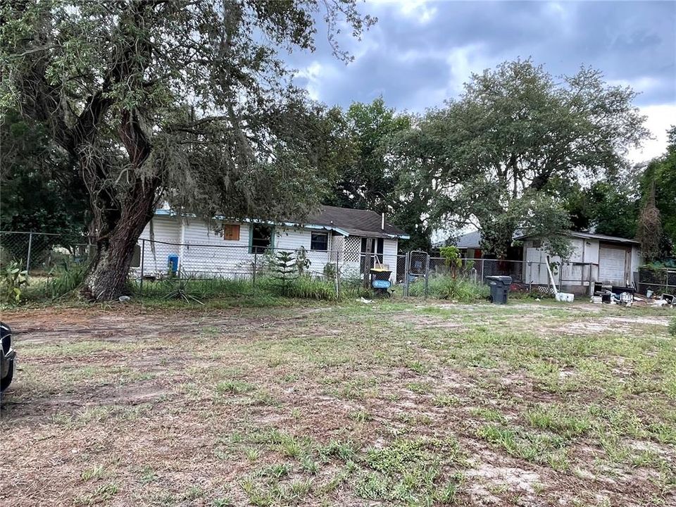 Recently Sold: $65,000 (2 beds, 1 baths, 720 Square Feet)