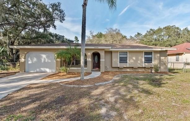 Recently Rented: $1,649 (3 beds, 2 baths, 1279 Square Feet)