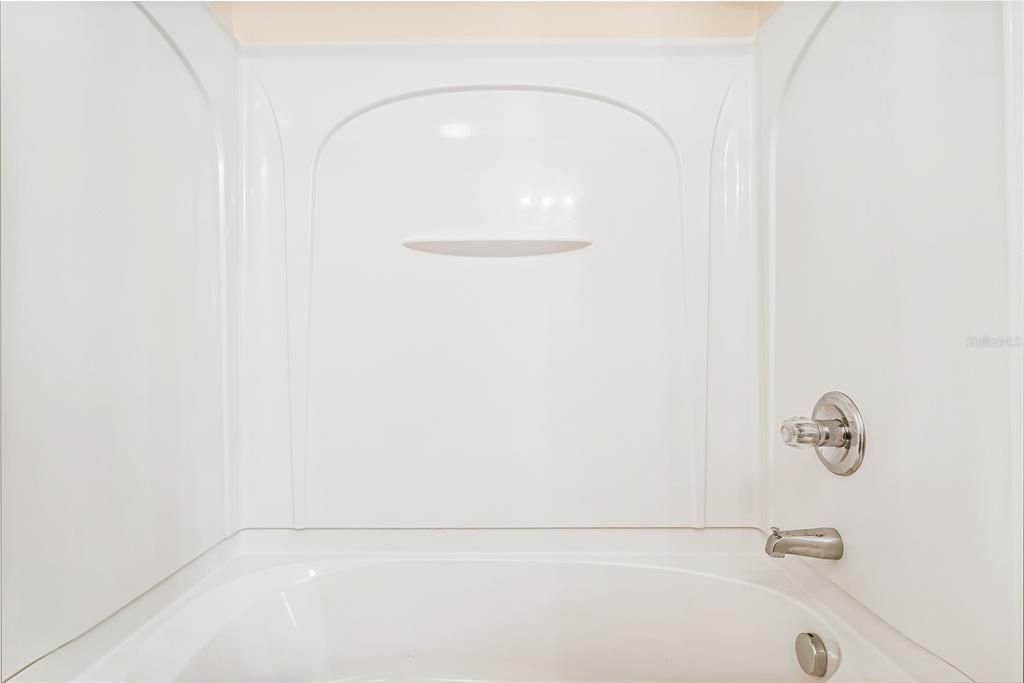 最近售出: $225,000 (2 贝兹, 2 浴室, 1146 平方英尺)