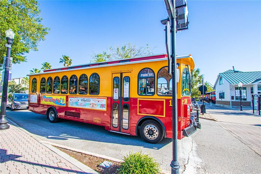 Trolley the day away throughout coastal Pinellas County!