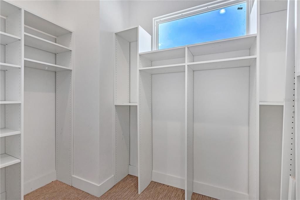 最近售出: $519,000 (3 贝兹, 3 浴室, 2136 平方英尺)