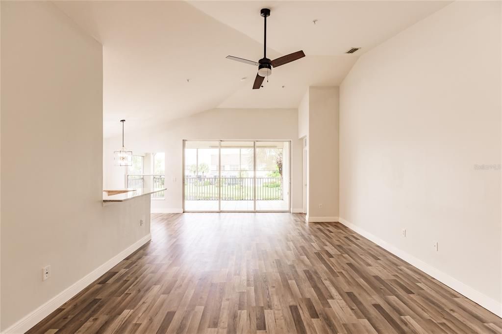 Recently Sold: $304,850 (2 beds, 2 baths, 1797 Square Feet)