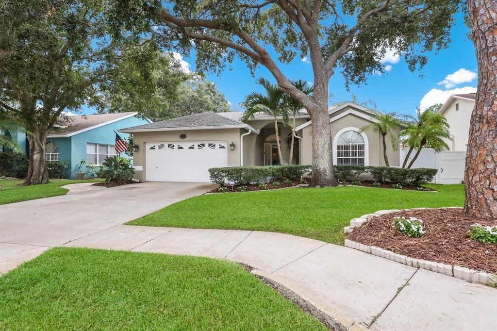 Recently Sold: $399,900 (4 beds, 2 baths, 1807 Square Feet)