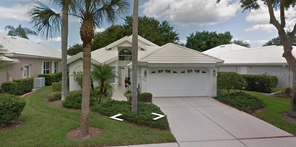 Recently Sold: $326,500 (2 beds, 2 baths, 1880 Square Feet)