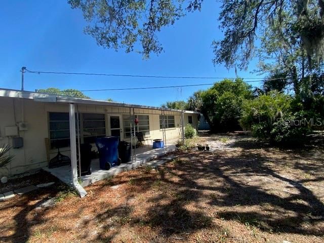 Recently Sold: $270,000 (3 beds, 2 baths, 1689 Square Feet)