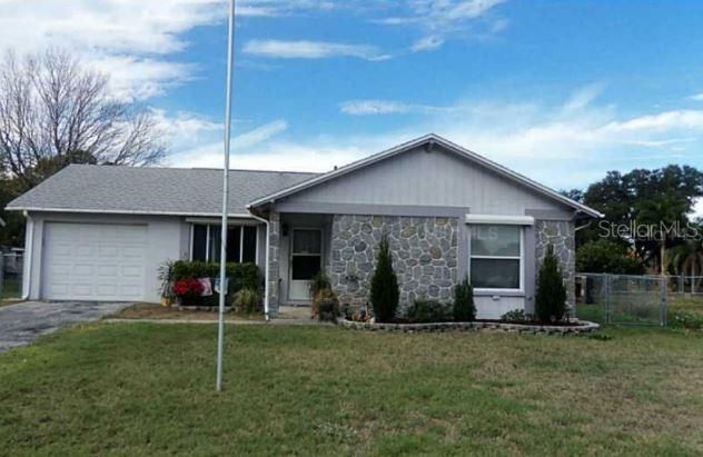 Недавно продано: $195,000 (3 спален, 2 ванн, 1283 Квадратных фут)