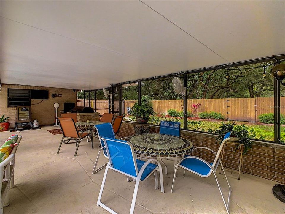 You will enjoy your private back yard view from any location on the screened lanai.
