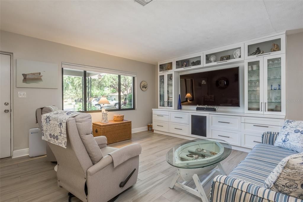 Recently Sold: $539,000 (3 beds, 2 baths, 1694 Square Feet)