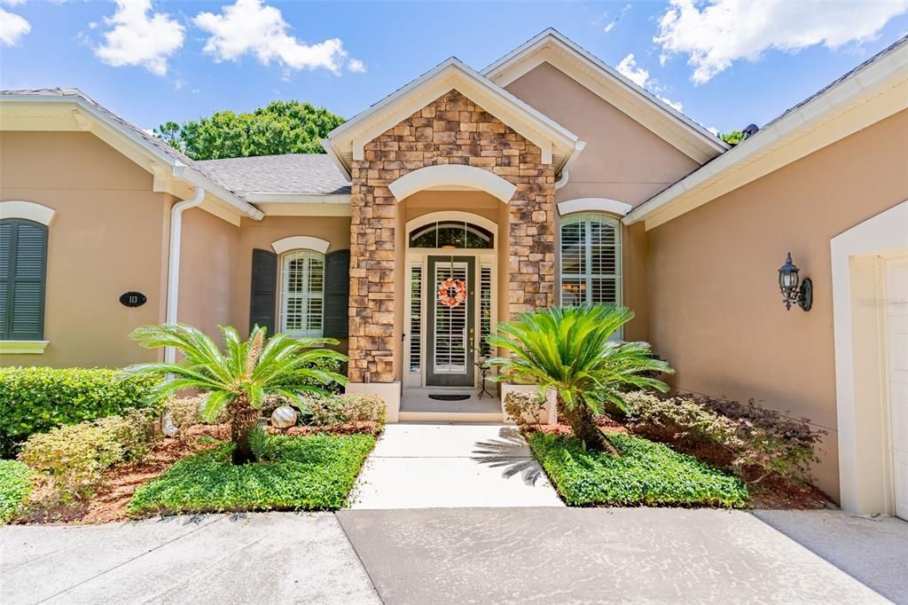 Recently Sold: $425,000 (4 beds, 3 baths, 2745 Square Feet)