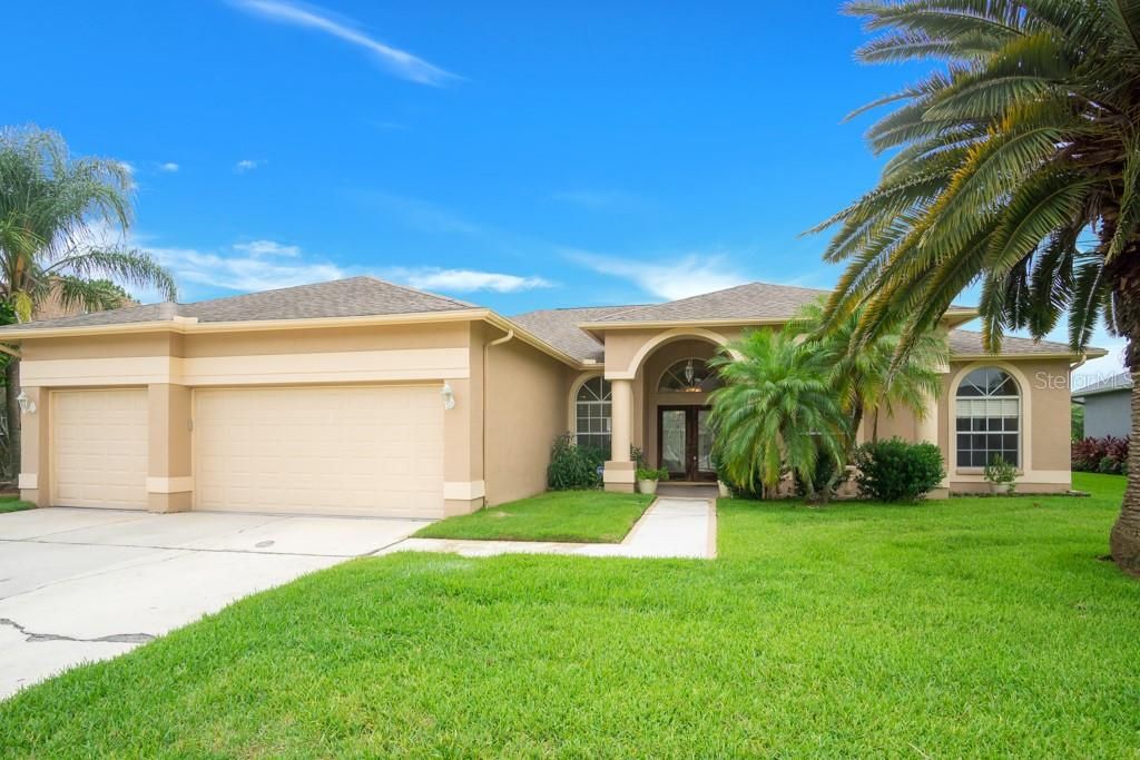 Recently Sold: $435,000 (4 beds, 3 baths, 2669 Square Feet)