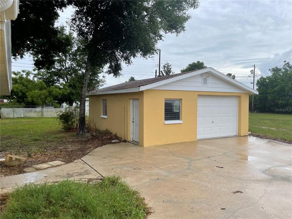 Recently Sold: $204,900 (4 beds, 2 baths, 1450 Square Feet)