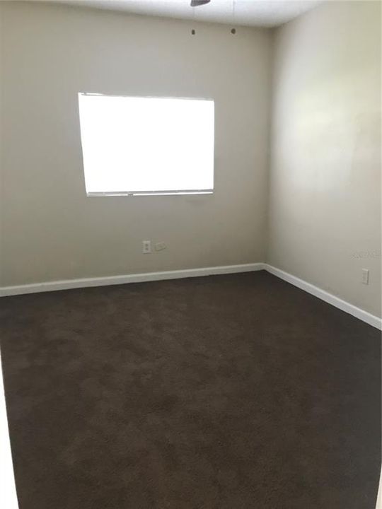 Recently Rented: $925 (3 beds, 1 baths, 958 Square Feet)