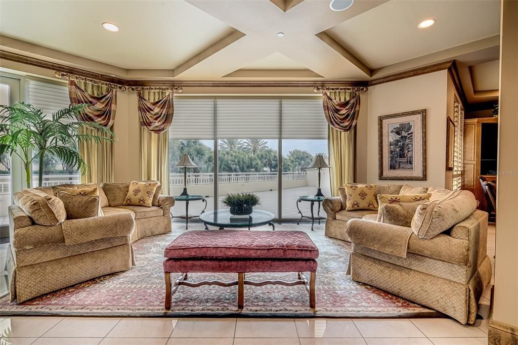 Recently Sold: $1,800,000 (3 beds, 3 baths, 2521 Square Feet)