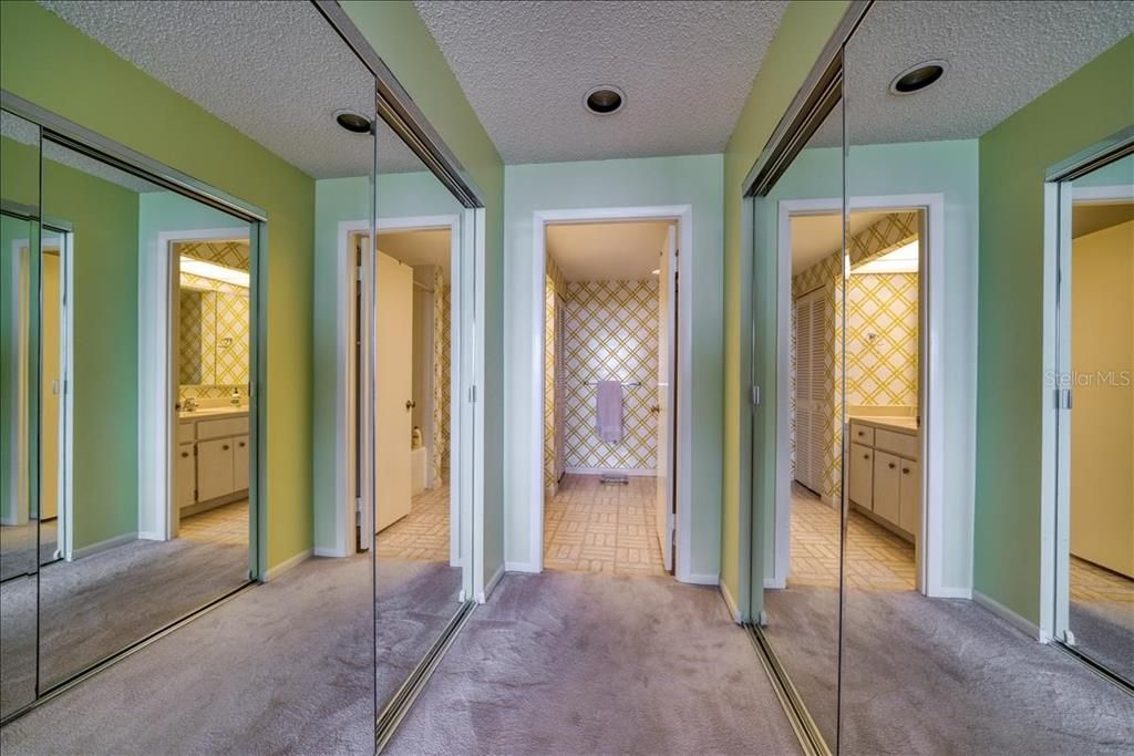 最近售出: $399,000 (2 贝兹, 2 浴室, 1403 平方英尺)