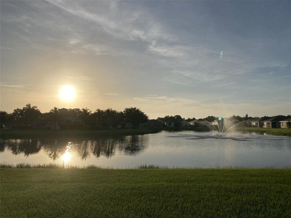 enjoy sunset and sunrise on the pond!
