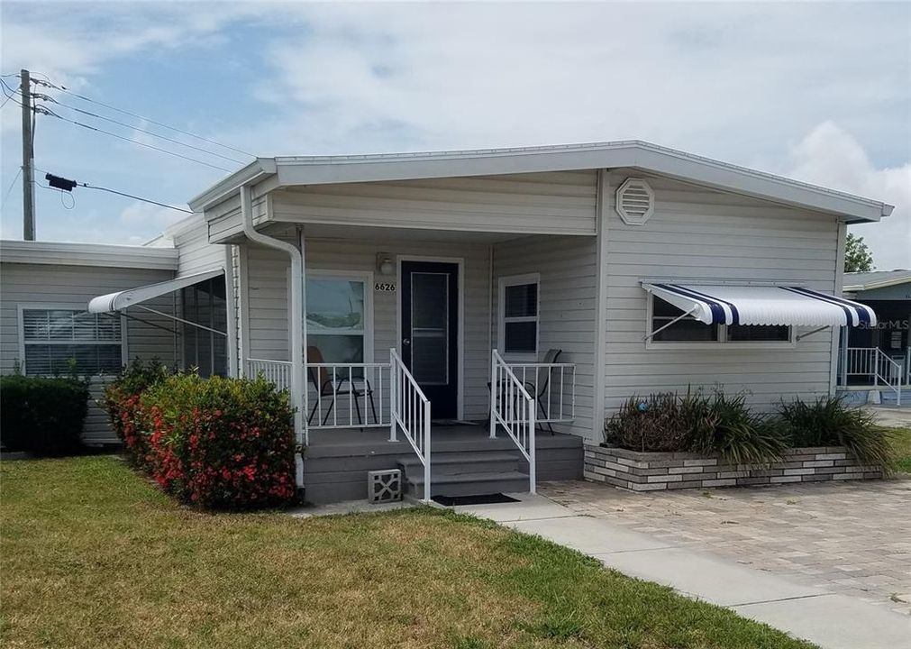 Recently Sold: $112,500 (2 beds, 1 baths, 740 Square Feet)