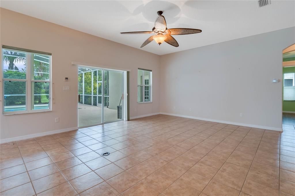 Recently Sold: $285,000 (2 beds, 2 baths, 1803 Square Feet)