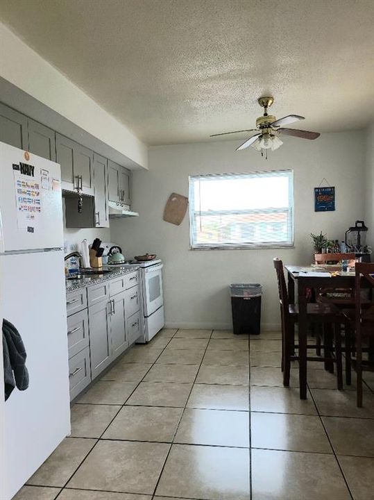 Recently Sold: $103,000 (2 beds, 1 baths, 784 Square Feet)